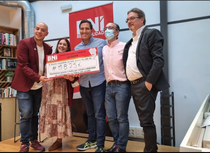 bni-rentabilidad-alcala-fundacion-theodora-cheque
